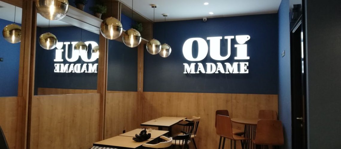 Oui Madame_1
